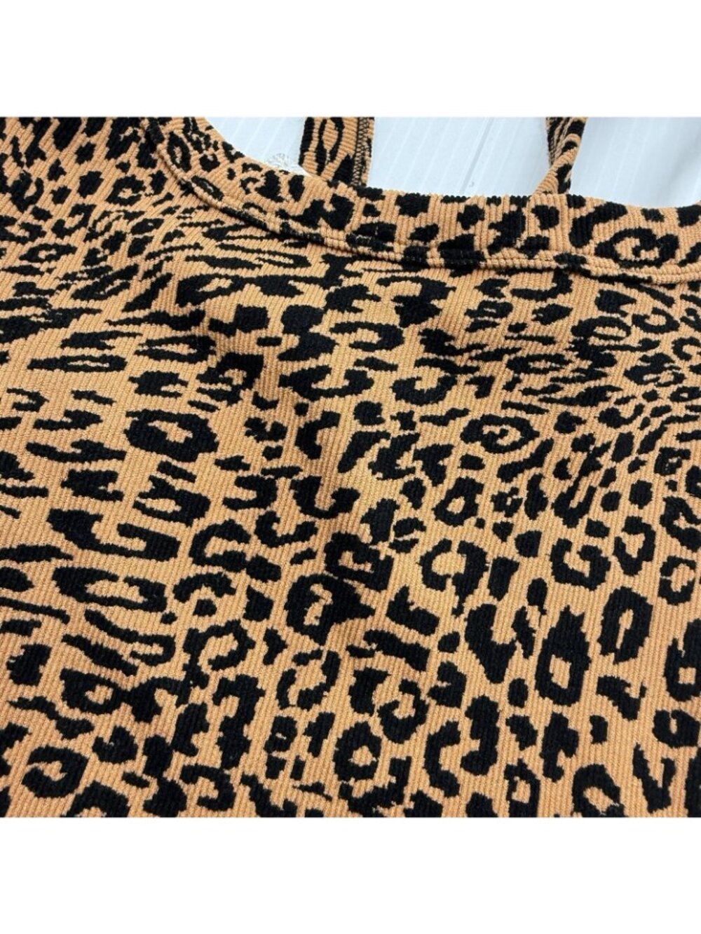 Free People Leopard Crop Tank M/L Seamless Ribbed Activewear Top - Picture 4 of 8